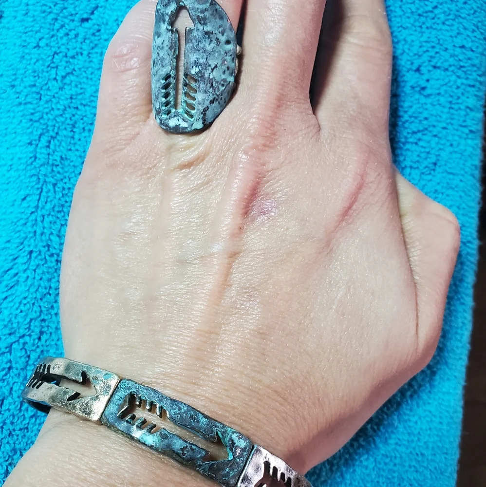 NEW! Bracelet AND Ring Set Western Bracelet Boho Cut Out Arrow Stretch - Picture 1 of 8